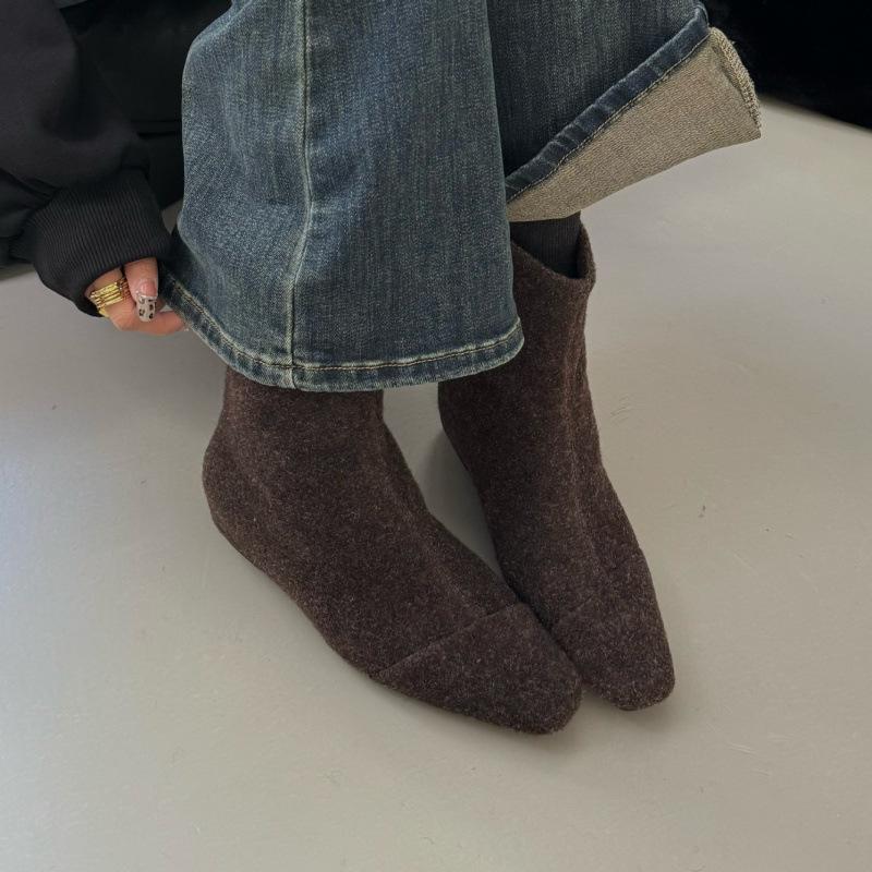 Korean simple woolen inner height-increasing short boots for women's 2025 autumn and winter new versatile and thin zipper thin boots