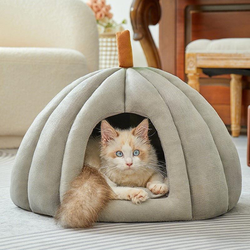 

Pumpkin Cat Bed Enclosed Warm Pet House for Cats Dogs All Seasons Thickened Cozy Sleeping Nest with Security Feeling 40x40x30 розовый