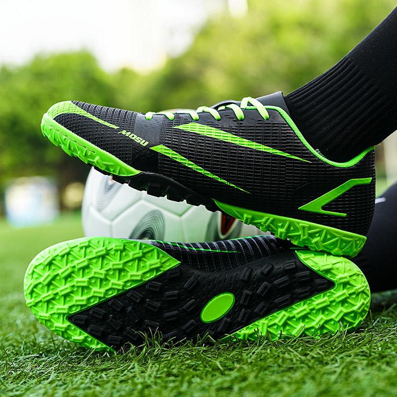 Men Football Boots Long Spikes High Ankle Soccer Shoes TF Outdoor Grass Cleats Soccer Boots Training Sport Football Shoes