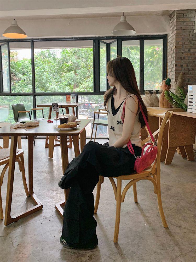 Women's Color-Block Bow Top: Slim Fit Summer Knit with Rolled Hem and Ripped Design