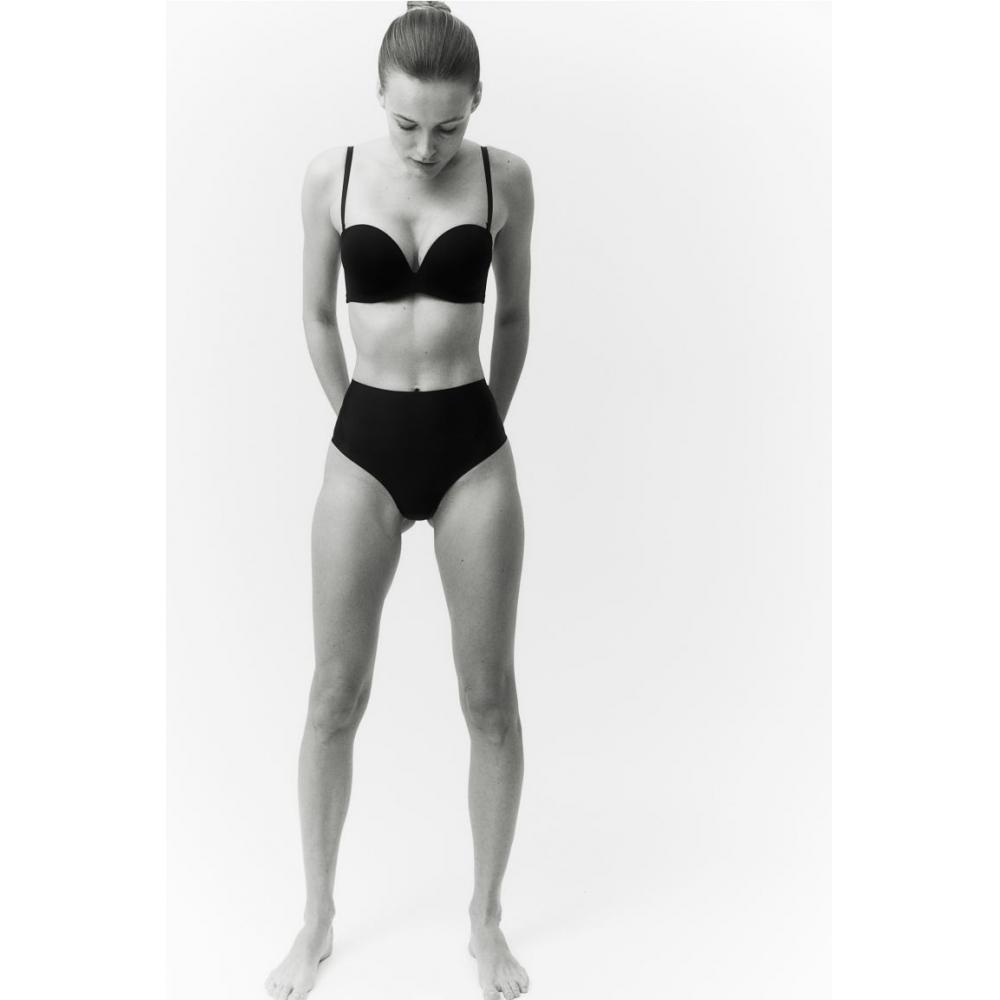 

Бюстгальтер-балконет HM Super Push Up из микрофибры, черный