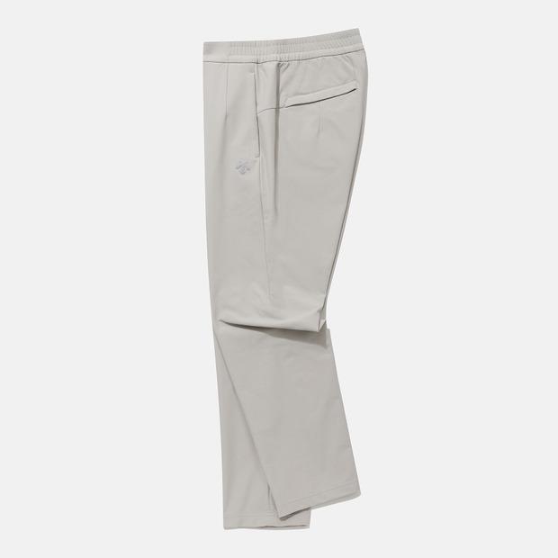 DESCENTE [Dualis] Regular Fit Strong Brushed Pants Beige (Sp421Dpto5)