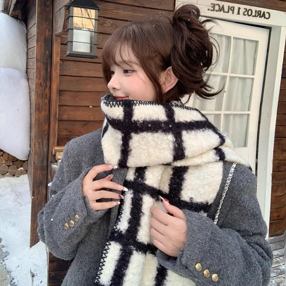 High Quality Plaid Fleece Scarf Coldproof Winter Cashmere Shawl Elegant Curly Wool Scarf  Girls
