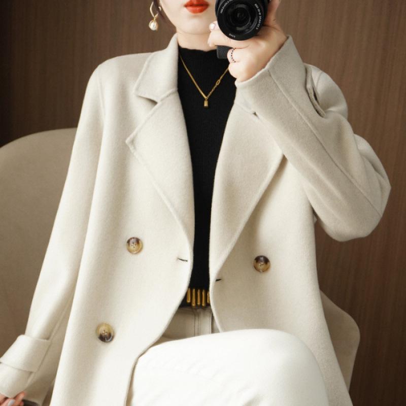 

Women s Woolen Coat - Trendy Short Loose Fit for Autumn/Winter 2025 with Suit Collar Medium белый