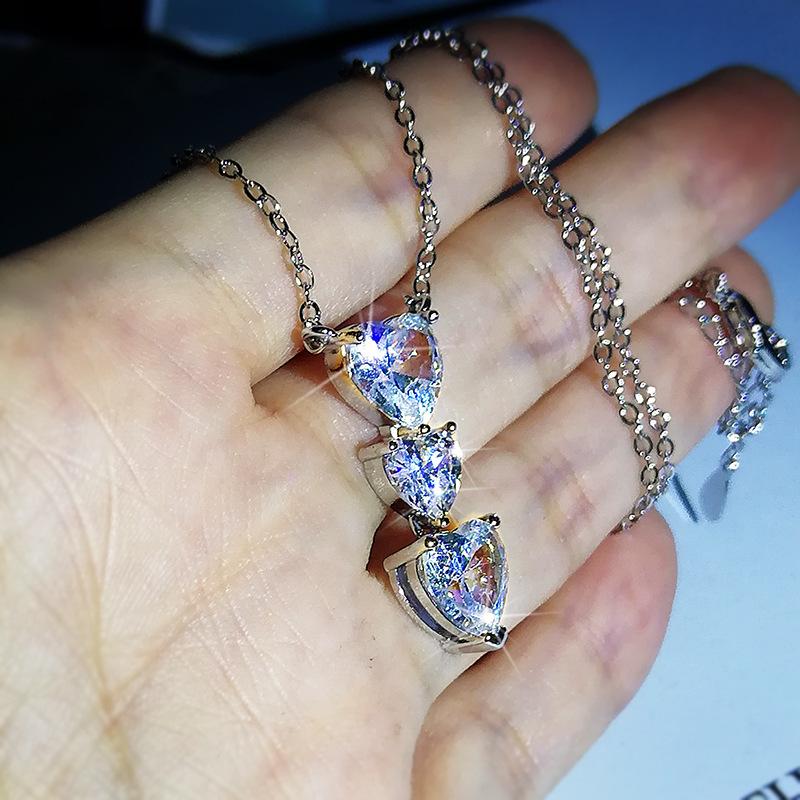 Love Water Drop Zircon Short Necklace for Women  Gold Plated Fashion Necklace for Women  European and American Quality