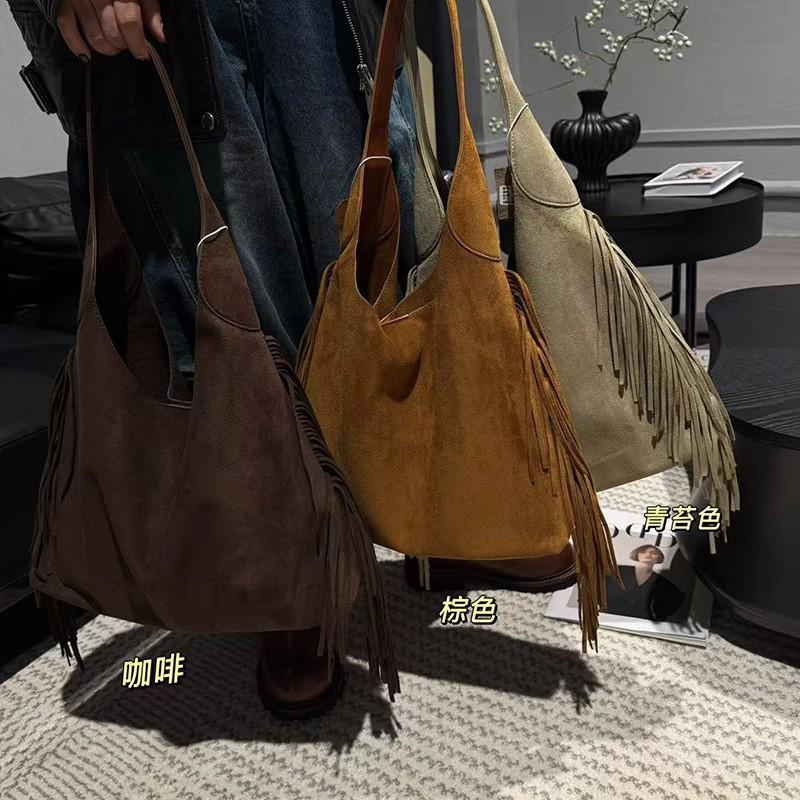 Large Soft PU Tote Bag Women Casual Chic Shoulder With Magnetic Multi Compartment Tassel Detail