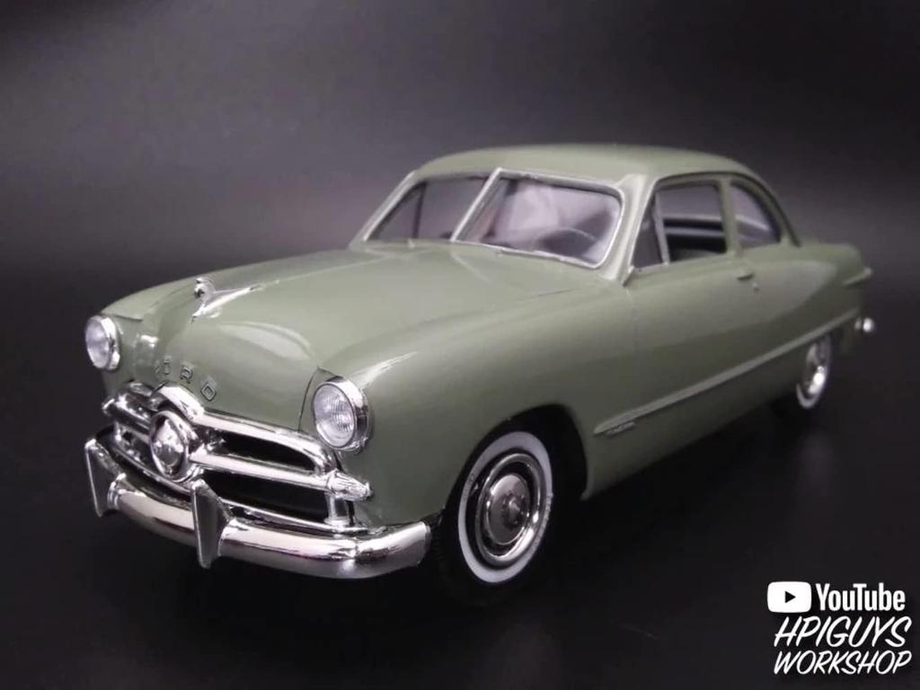 Platz AMT 1949 Ford Coupe The 49er Plastic Model Kit AMT1359 1/25 (Car)