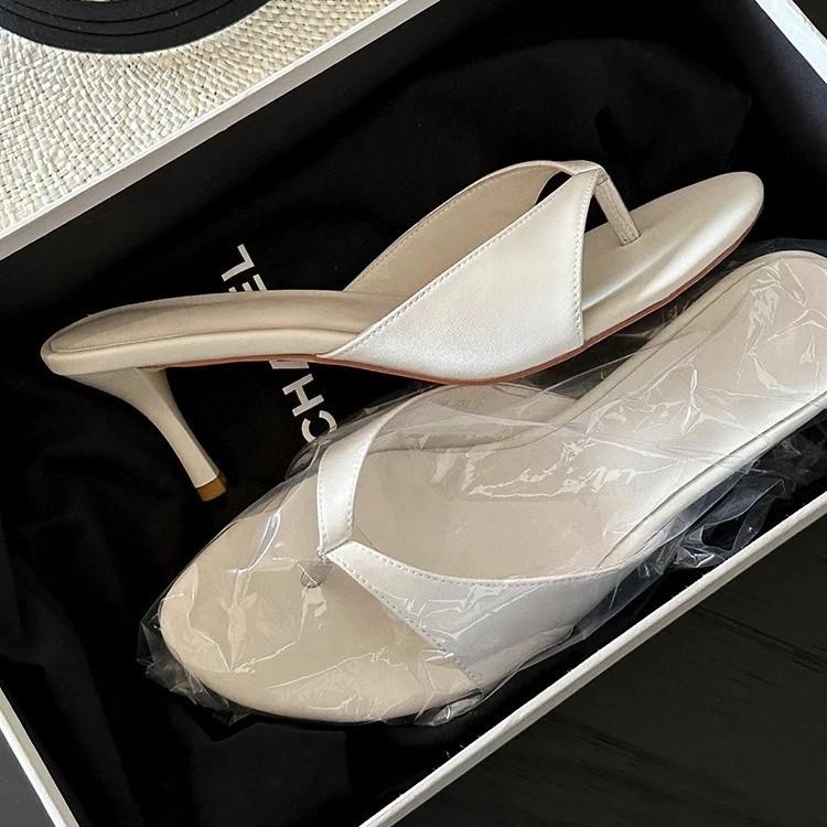 Cowhide version ~ French temperament thin heel clip-toe flip flops women wear the new summer 2025 summer slippers high heels