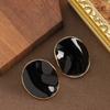 French elegance temperament small fragrance dripping oil irregular wave earrings light luxury high sense super white commuter earrings