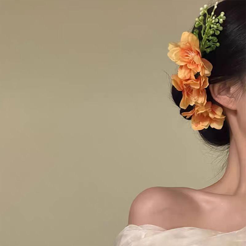 Elegant Blossom Hair Comb For Side Bun Updos Secure Grip Lightweight Plastic Hair Comb Women Accessories
