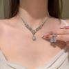 Elegante Set Collana e Orecchini con Nappa e Diamanti a Goccia d'Acqua per Donna