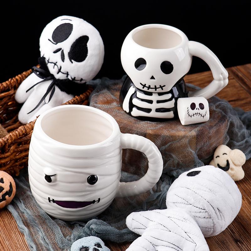 7.8oz Novelty 3D Skull Design Eco Friendly Kaolin Ceramic Coffee Mug Ideal for Halloween Gift Adds Spooky Touch to Your Holiday