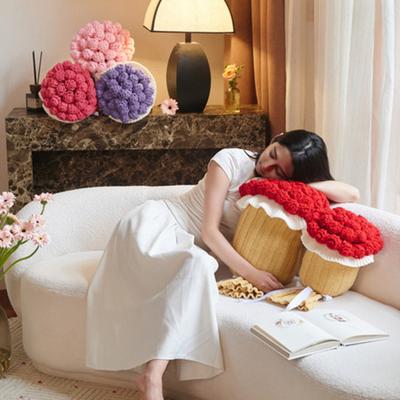 Rosenstrauß Dekokissen Dekoratives Strickblumenkissen Sofa Bett Überwurfkissen Geschenk für Valentinstag Muttertag Weihnachten