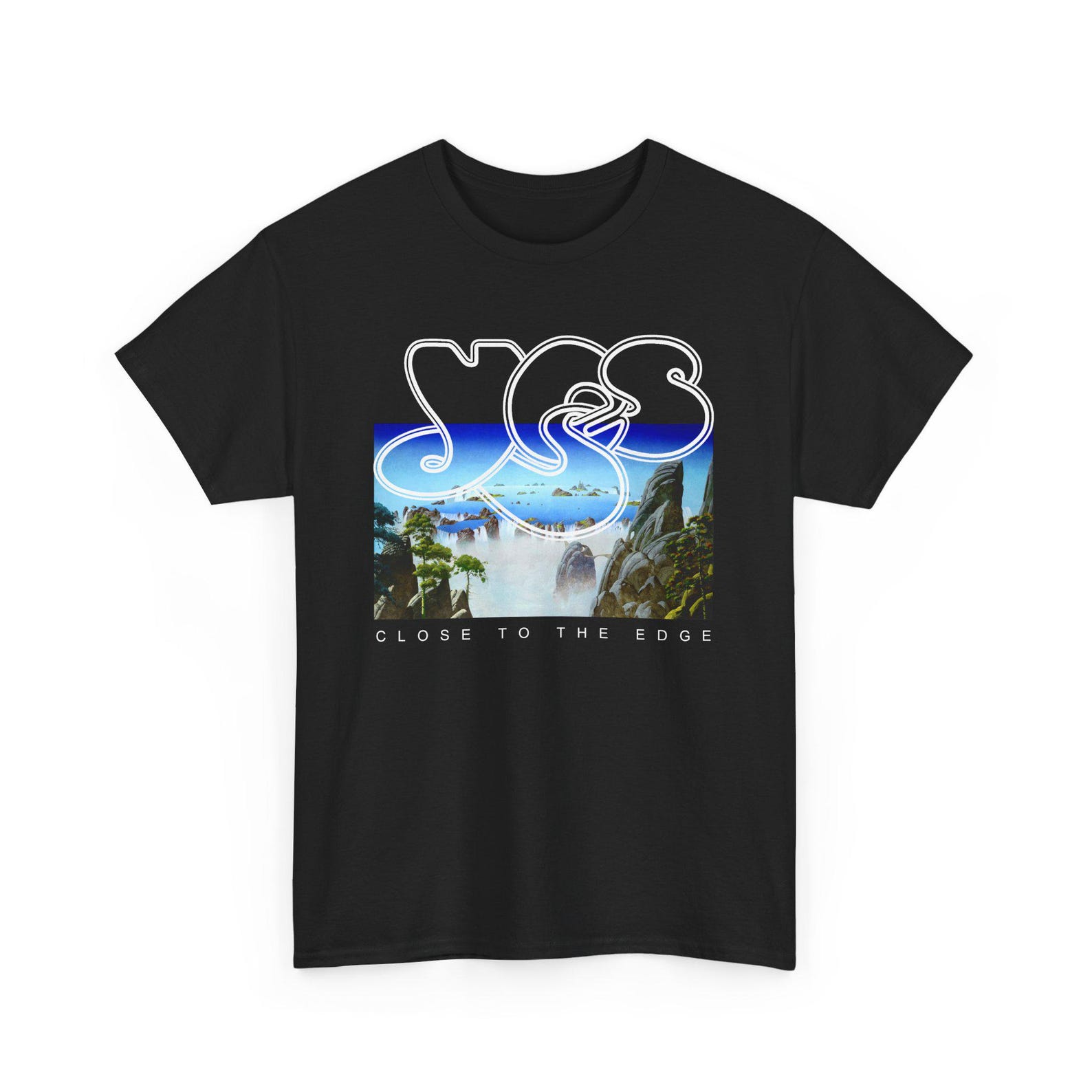 Retro  YES  Graphic Tee: Close To The Edge Vintage Style L