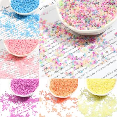Forniture per feste in casa, creazione di gioielli, perline sciolte, ciondoli, collane, bracciali, 250/500 pezzi, perline di vetro fai da te da 2/3 mm, piccole perline