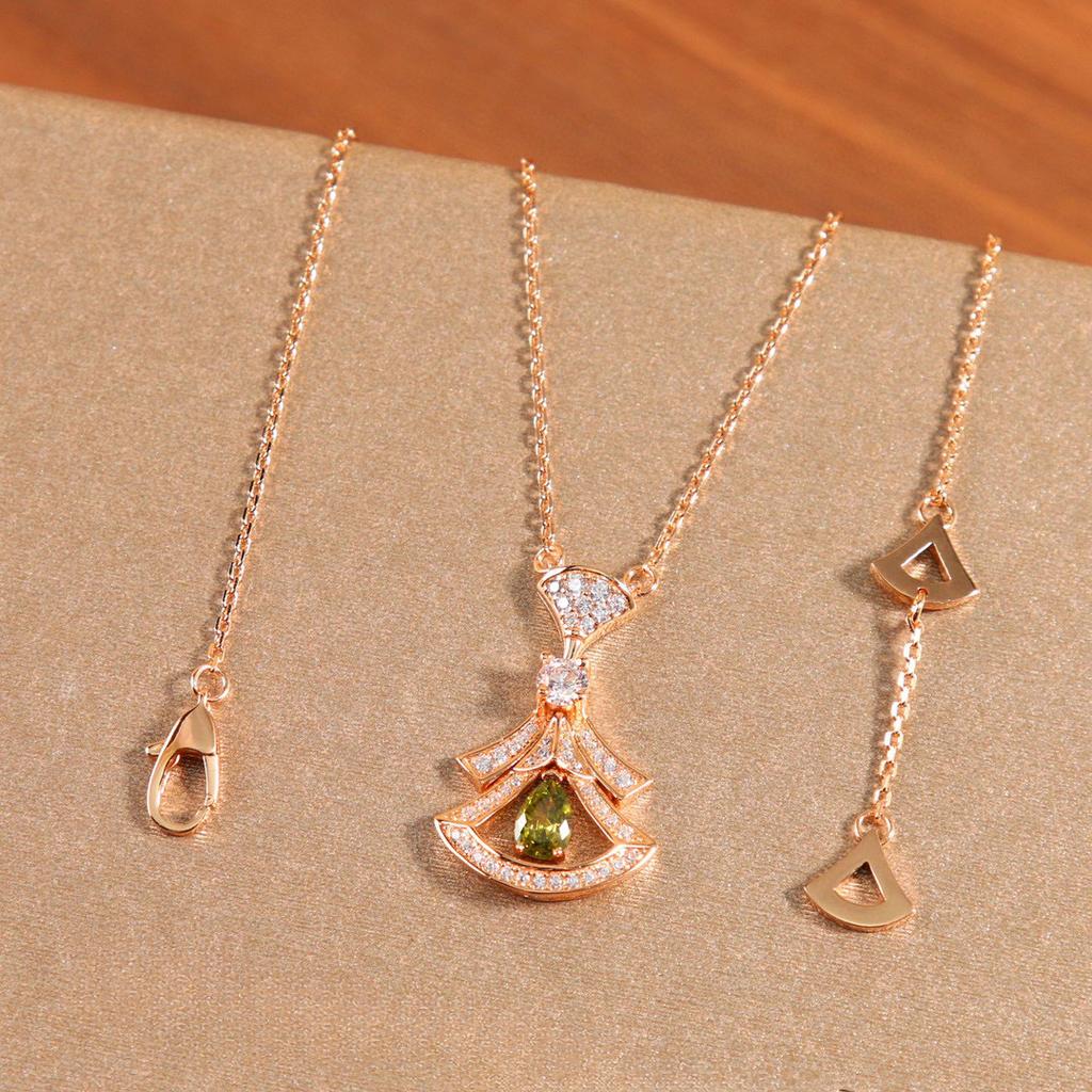 New Hot Brand Vintage Zircon Necklace Luxury Jewelry For Women Designer Pendant 925 Sterling Silver Lady Party Chain Necklaces