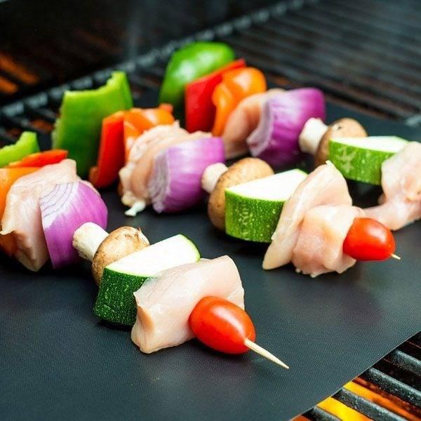 2x Teflon Grilling Mat for Roasting Grilled Meat, Vegetables, Fish, Large