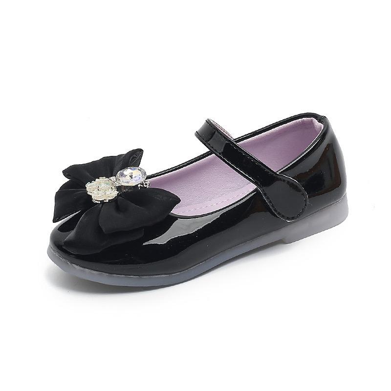 Spring, Summer, and Autumn New Style Bow Bear Design Girls' Comfortable Versatile Soft-Soled Flats for Performances, Fashionable Princess Style.