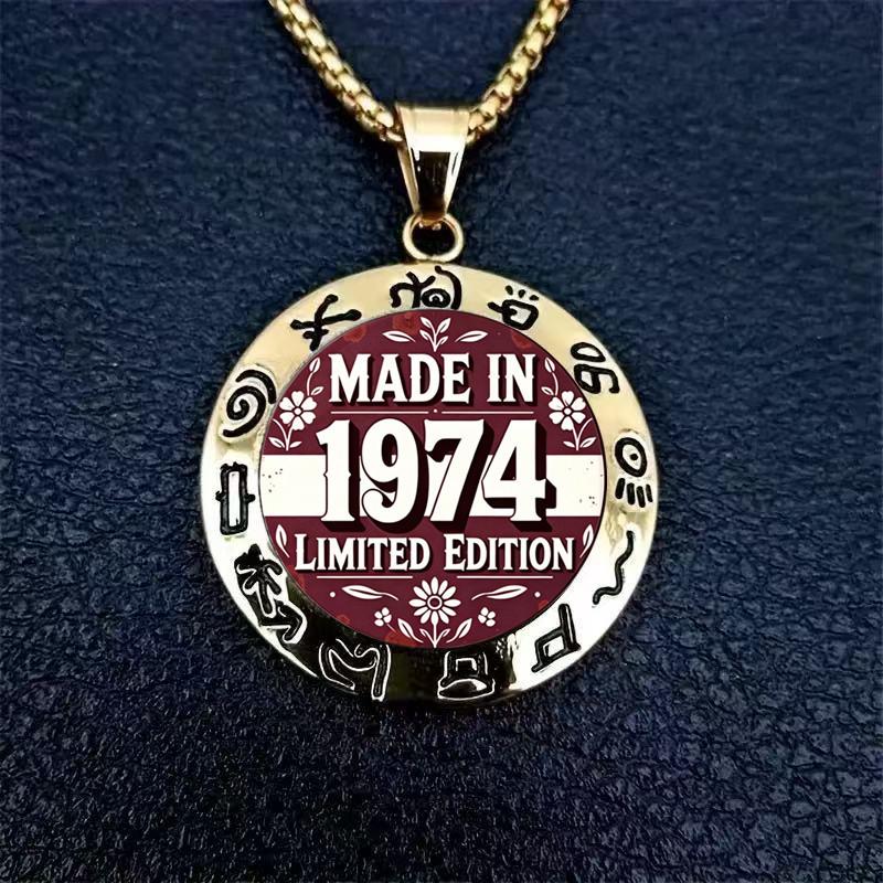 Retro 1978 Vintage Men's Floral Pattern Limited Birthday Clavicle Chain Jewelry Necklace Pendant