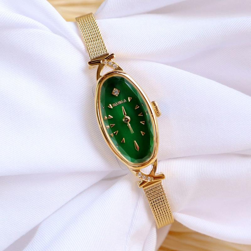 Niche Popular Retro Style Oval Luxury Diamond-Encrusted Women'S Watch Small Temperament Does Not Fade Quartz Watch