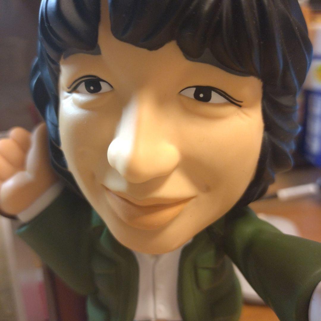 

[USED] Masatoshi Nakamura Large Figure with Photo, Signed, Fan Club Exclusive, 745/800 units