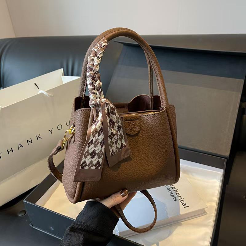 Bolsa Feminina Versátil Balde de Ombro/Transversal Primavera/Verão 2024