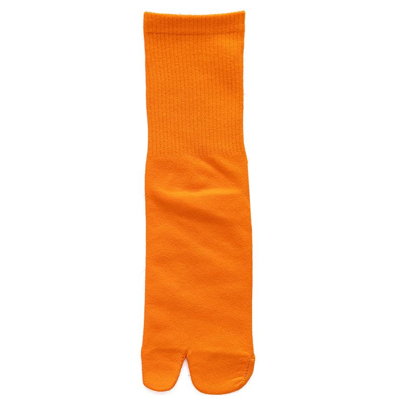 Colorful Cotton Split-Toe Socks: Japanese-Style Mid-Calf Toe Socks for Women, Perfect for All Seasons and Flip-Flops