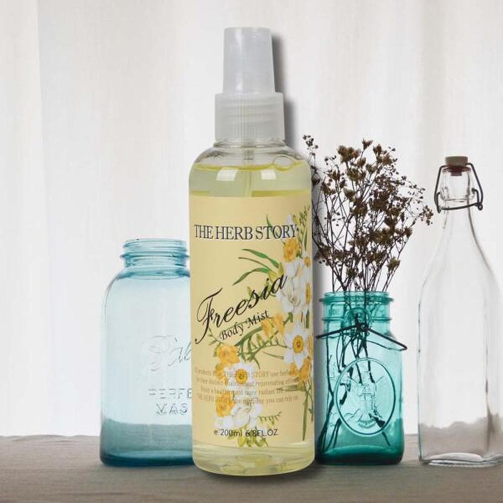 HERBSTORY Feuchtigkeitsspendender Körperspray Freesie 200ml