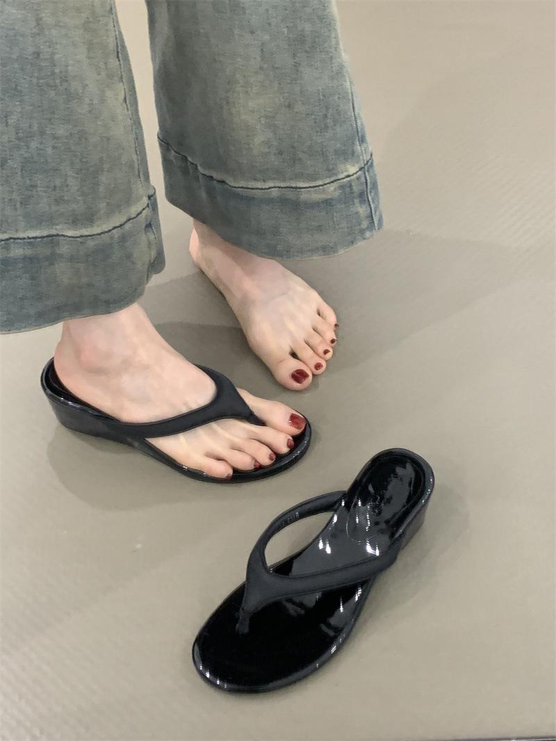 

Темпераментные шлепанцы на танкетке, женская обувь, носить весной 2025 года, юбка, сандалии с леопардовым принтом, сандалии на высоком каблуке 40 чёрный