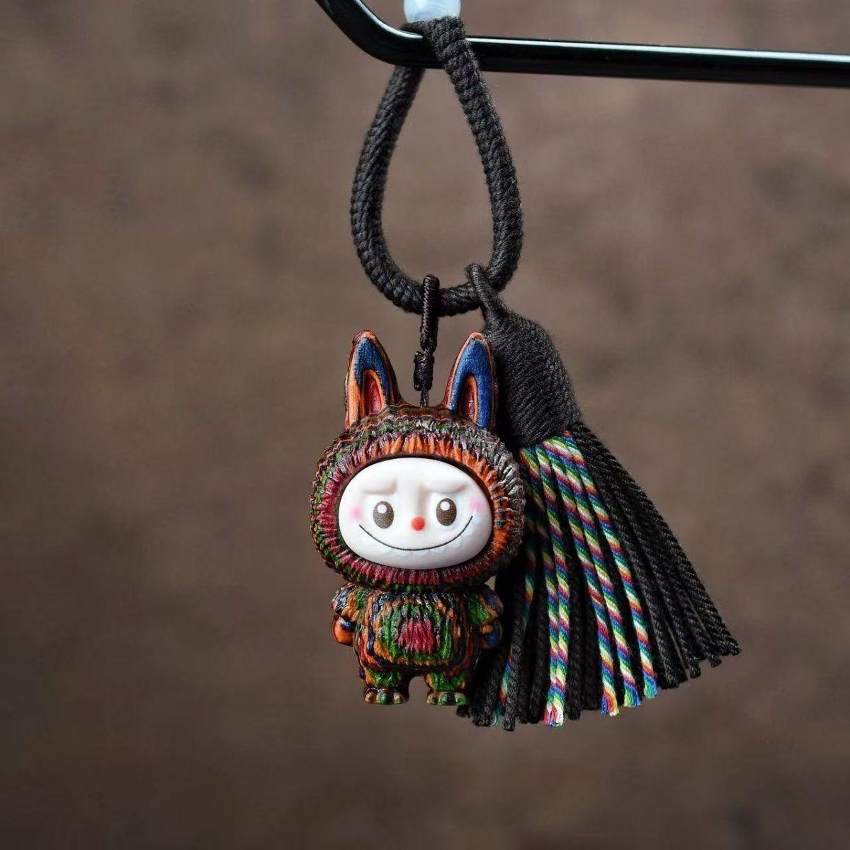 

Радужное дерево Массив дерева Резьба по дереву Рабуб Милый кулон-подвеска для сумки Брелок Универсальный