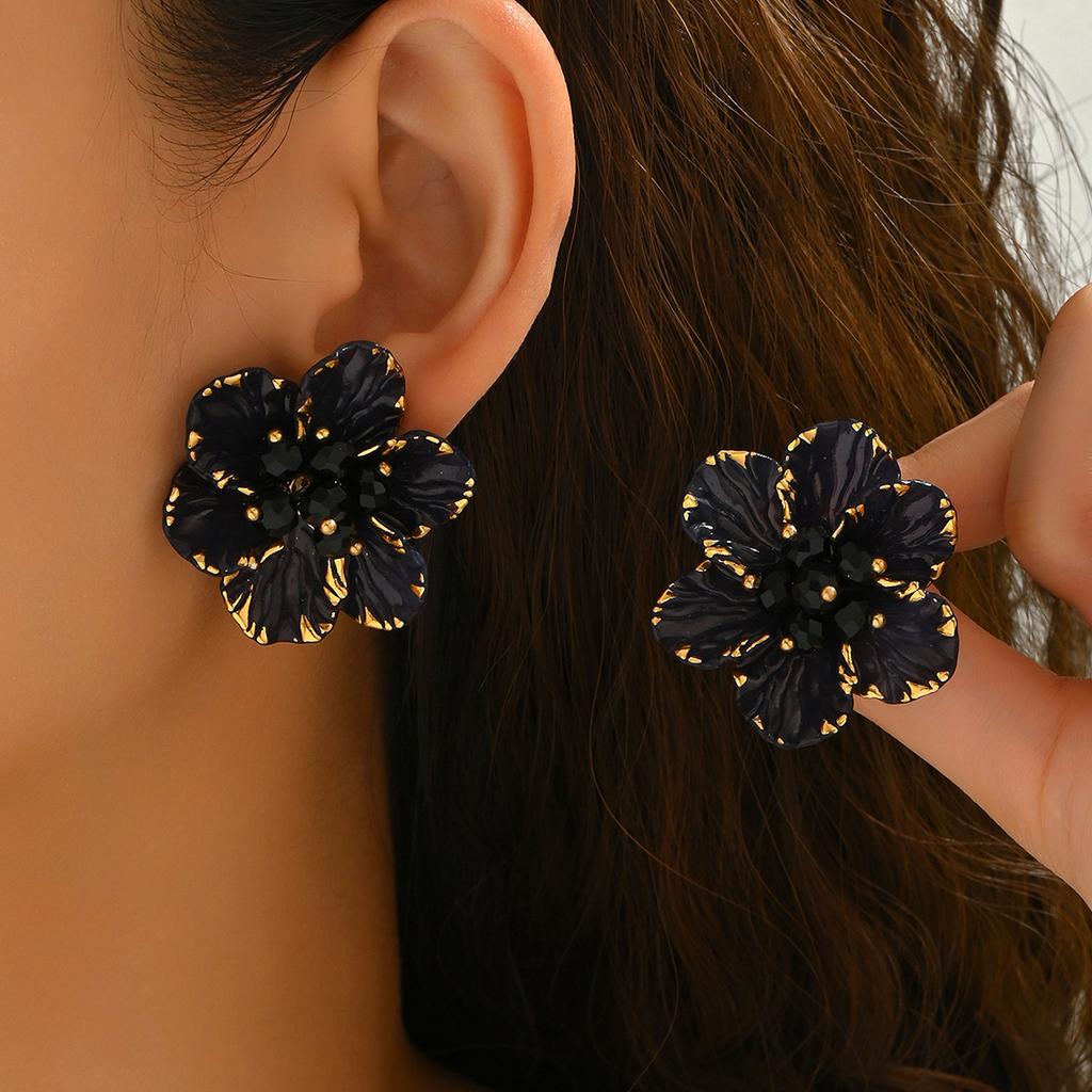Elegant Black Flower Stud Earrings for Women Vintage Colorful Crystal Acrylic Petal Earrings Wedding Party Jewelry Accessories