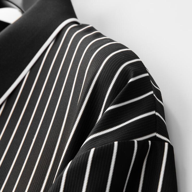 Polo a righe con scollo a V da uomo taglie forti