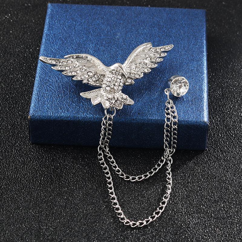 Men's Luxury Rhinestone Eagle Brooch - Retro Metal Badge for Suits