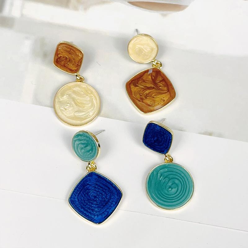 Silbernadel Persönlichkeit Asymmetrisch Geometrisch Kontrastfarbe Tropfenohrringe Einfach Vielseitig Geometrische Steckerohrringe Elegantes Temperament Ohr