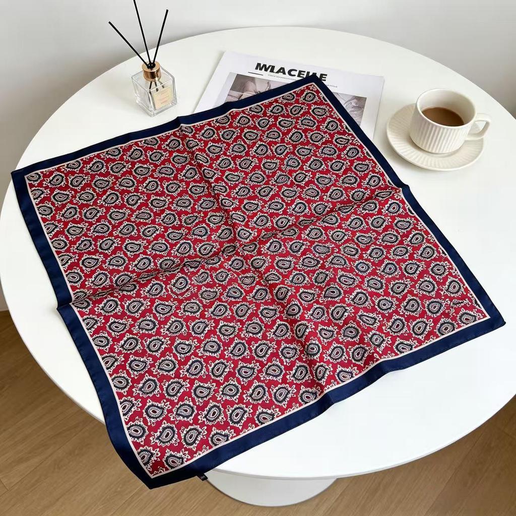 70cm×70cm Retro Paisley Imitation Silk Square Scarf - Versatile Decorative Neck Scarf Shawl
