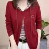 2025 Fashionable Striped Patchwork Hooded Sweatshirt - Slimming, Age-Reducing Long Sleeve Top for Moms