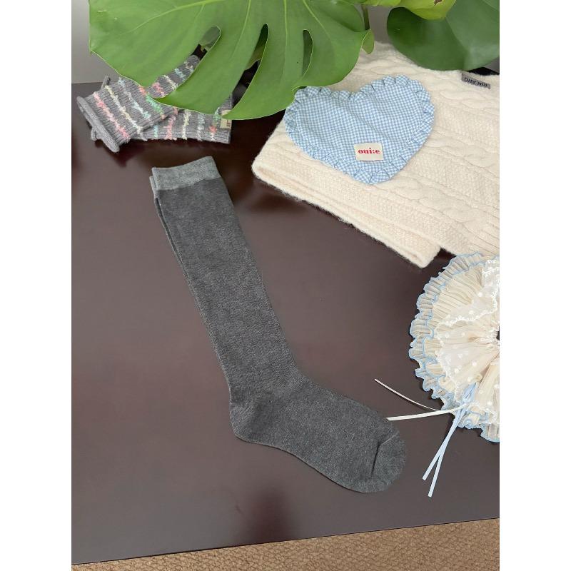 Ladies Spring and Autumn Vintage Variety of Collision Color Boneless Calf Pile Pile Cotton Socks