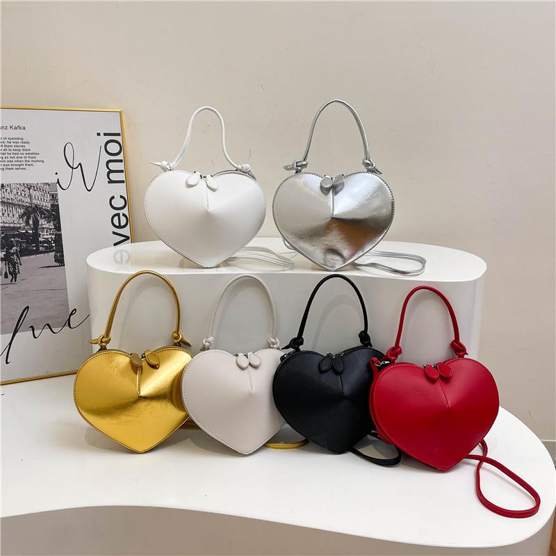 Personalized Love Small Bag 2025 New Mori Soft Girl Fashion Bright Face Foreign Style Versatile Single Shoulder Messenger Love Bag