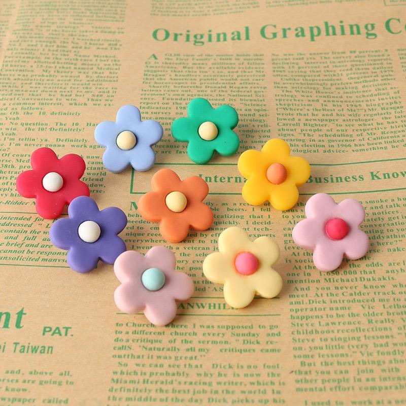 1 Pair/2pc Shoelaces Decoration Flower Clip Shoe Buckle Cute Sneaker Canvas Cartoon Shoe Charm Trend Color Shoe Laces Accesories