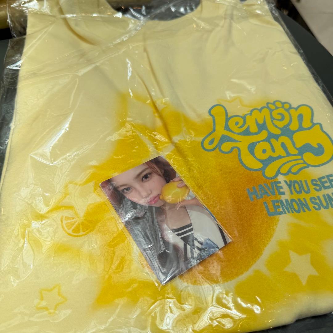 [USED] Hearts2Hearts LemonTang POPUP T-Shirt B Ian