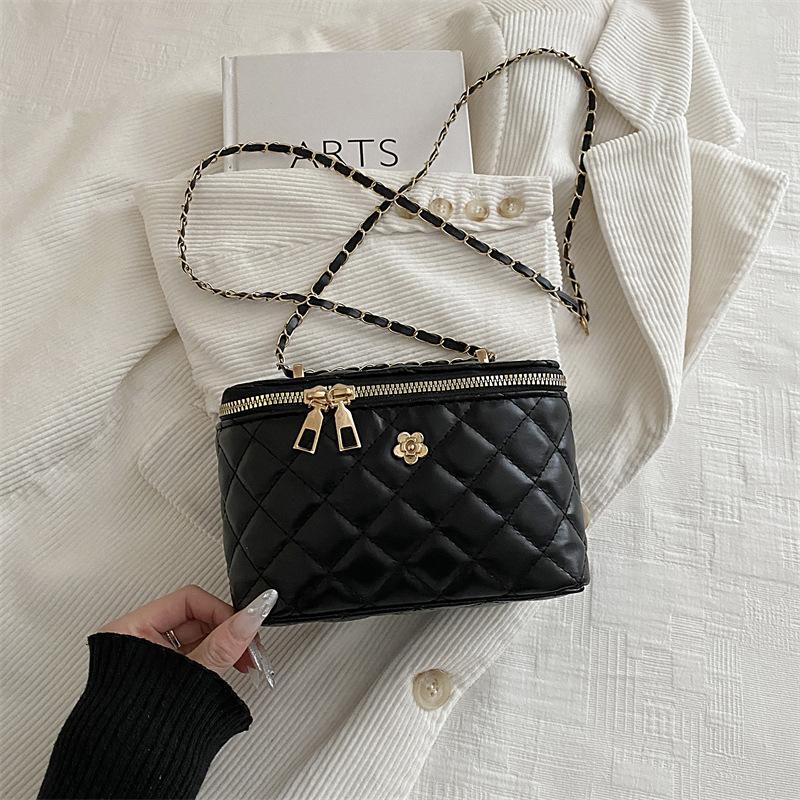 Rhombus chain box bag 2 summer new trendy shoulder bag women s high-end versatile messenger bag