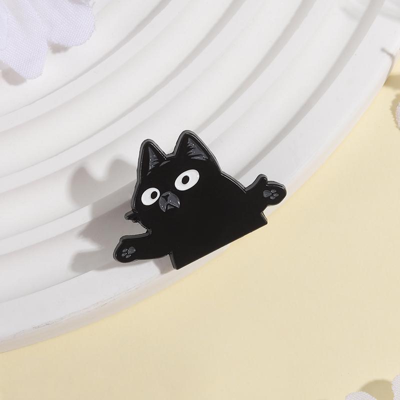 Schwarze Katze breitet Hände aus Emaille-Anstecknadeln Kundenspezifische Schattenkatzen-Broschen Reversabzeichen Kleidung Tier Schmuck Geschenk für Kinder Freunde