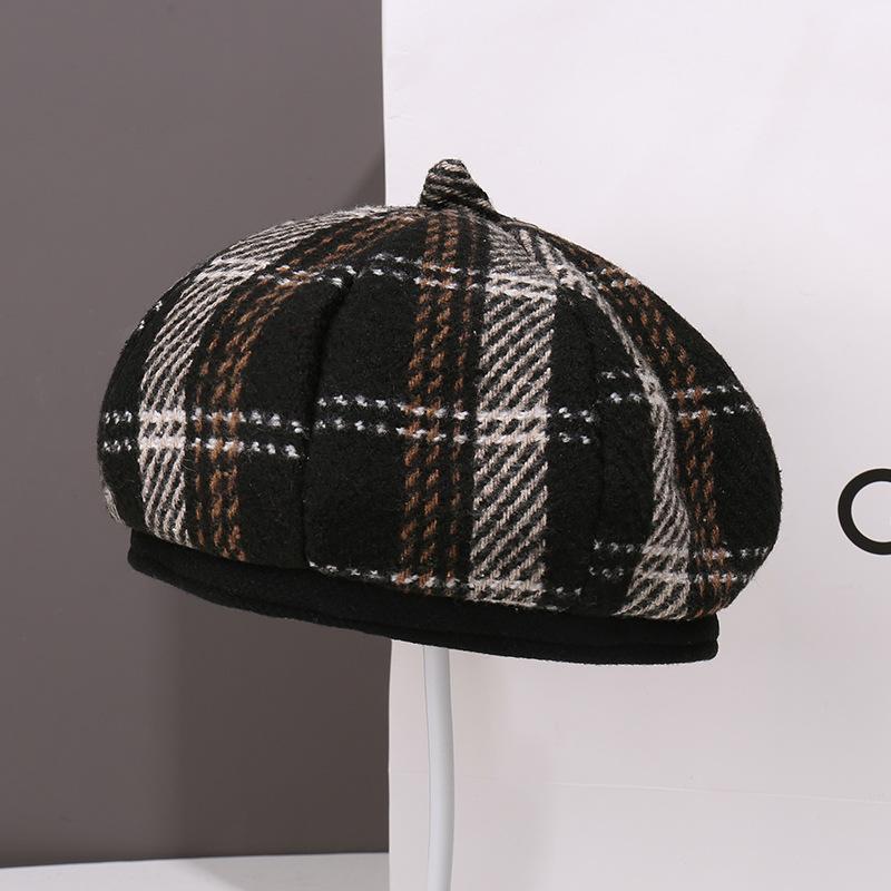 Letter embroidery beret children's fashion face small versatile autumn and winter warm painter hat newsboy hat