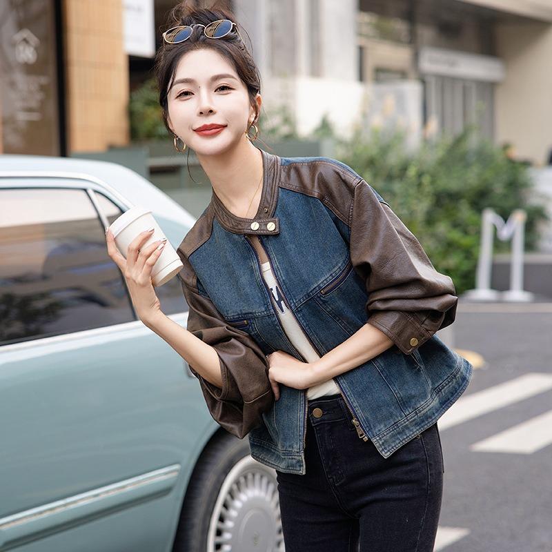 Retro denim spliced leather jacket women's spring new models are popular this year, small short jackets