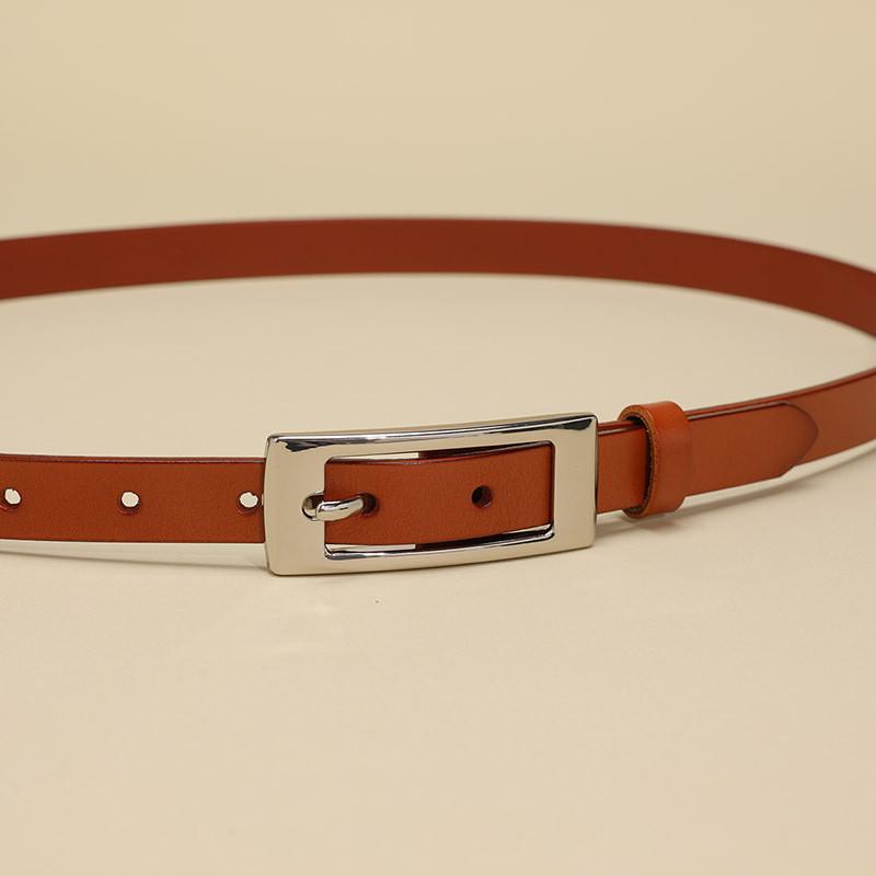 Leather Ladies Trendy Belt With Alloy Closure And Geometric Style For Business Outings And