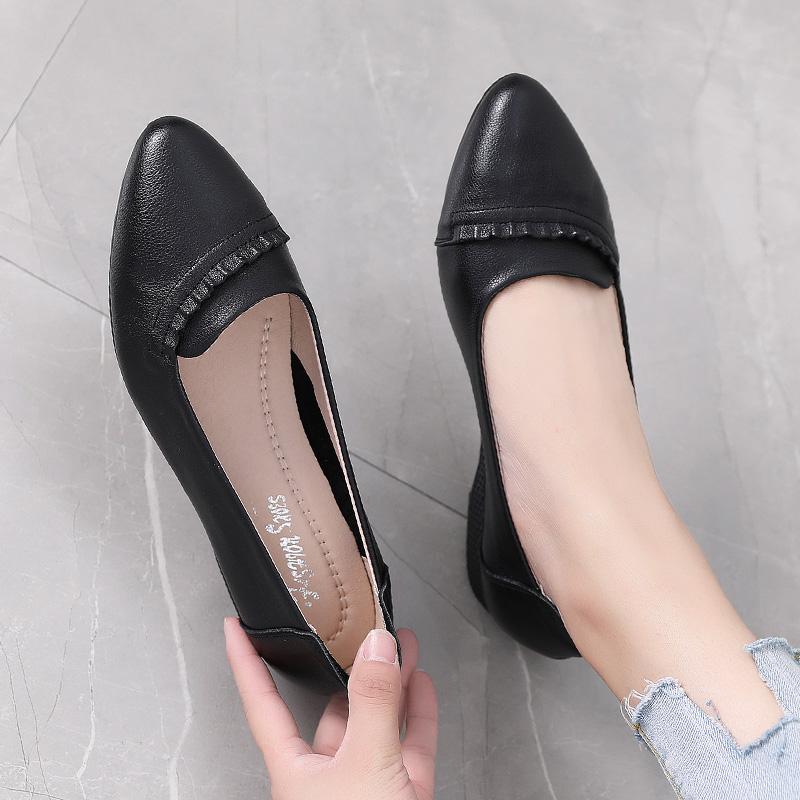 Women Shoes Casual Genuine Leather Spring 2025 New Soft-soled Lightweight Mother Shoes Large Size 35-43 Flat Shoes For Ladies