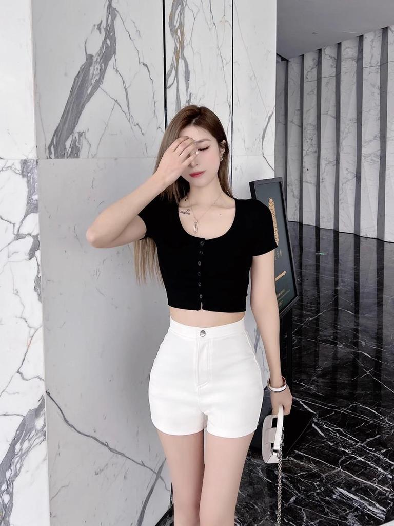 White High-Waist Hot Pants - Sexy, Slimming Ultra Short Summer Tights for Petite Women