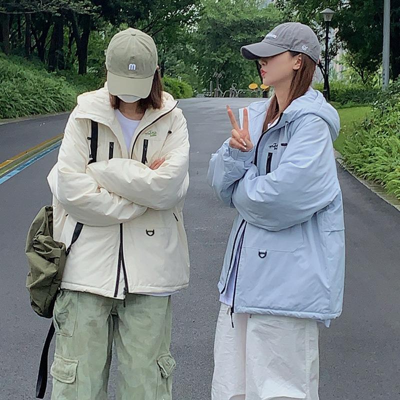 Girlfriend's new cotton-padded jacket, short loose female student thickened cotton-padded jacket, hooded cotton-padded jacket and jacket.