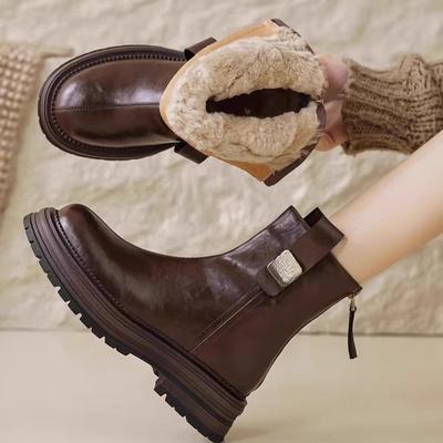 2026 Autumn and Winter New Women's Shoes with a Mid Tube Casual Metal Buckle and Plush Thick Sole Rubber Fashion Slim Boots