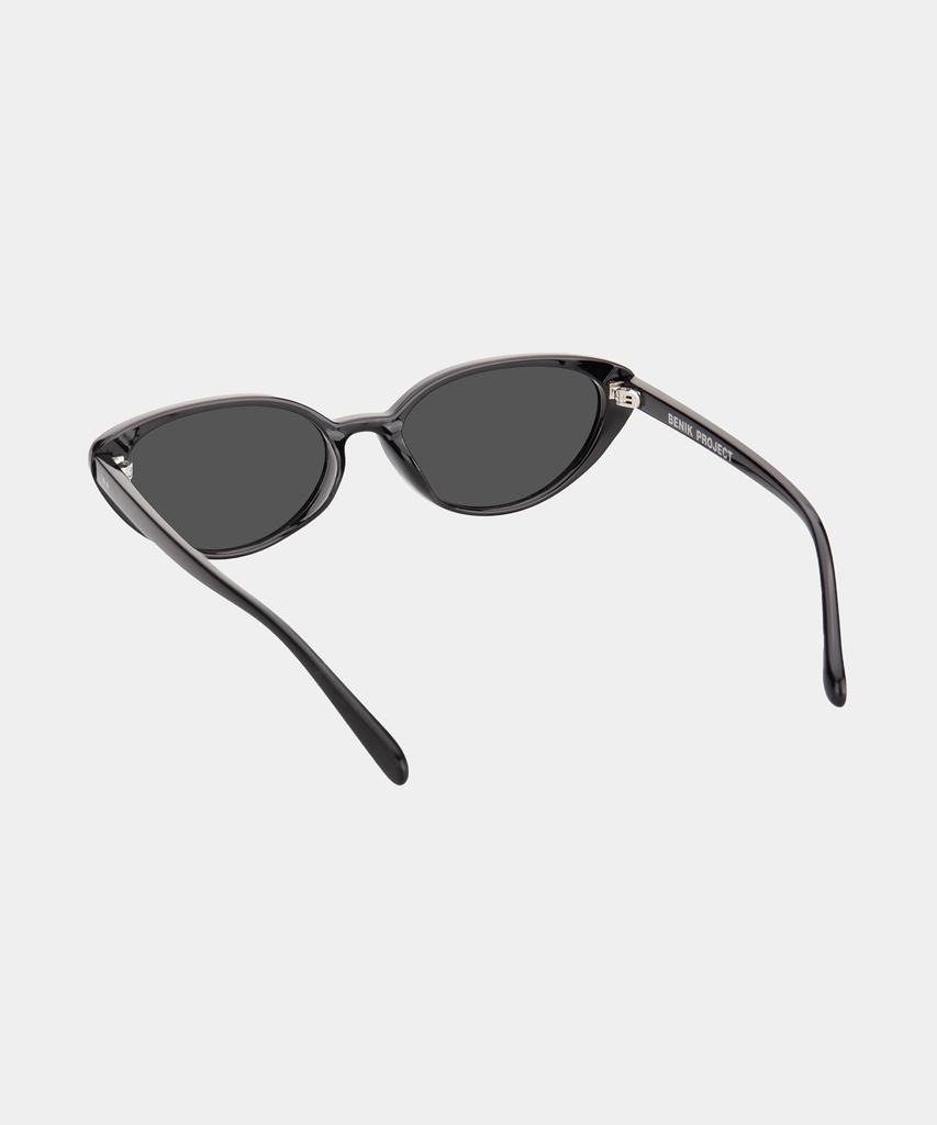 Binikeupeulojegteu Lev C1 Black